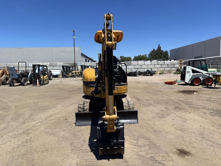 caterpillar-303cr-image-6