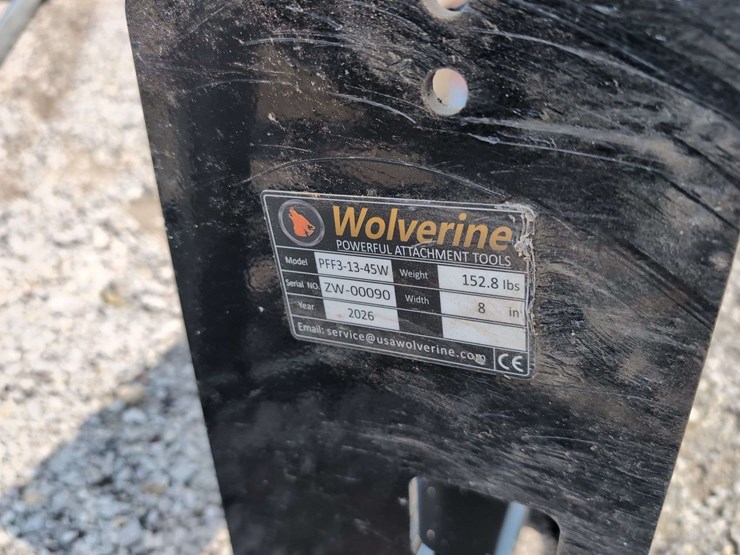 (1)-wolverine-skid-steer-attachment-pff3-13-45w-image-4