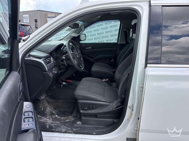 2019-chevrolet-tahoe-image-11