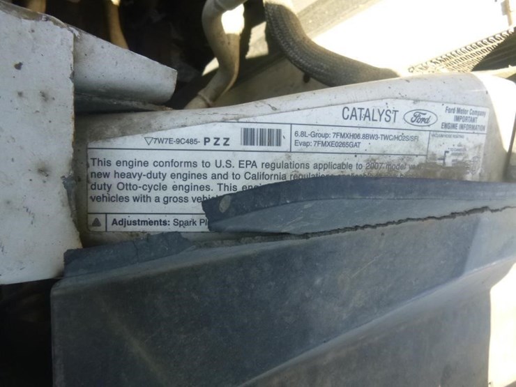 2007-ford-f450-image-30
