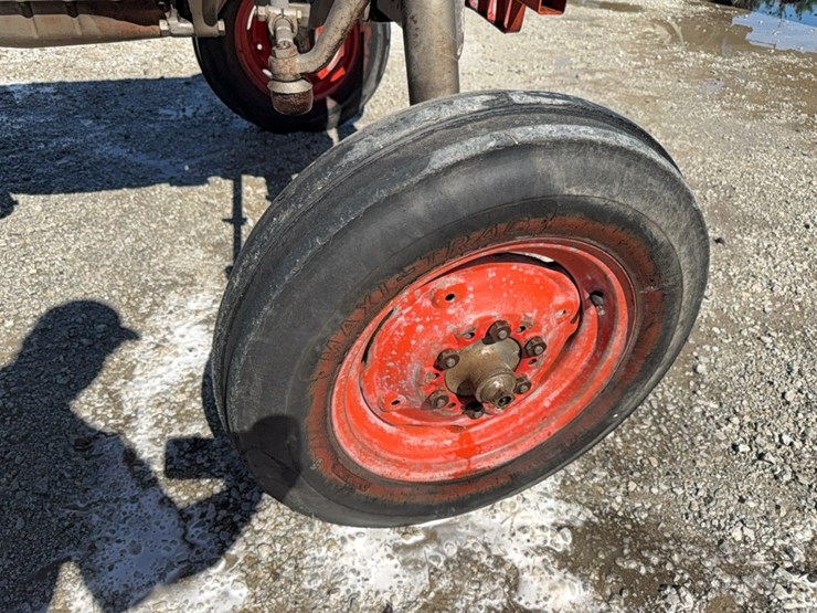 massey-ferguson-65-image-13