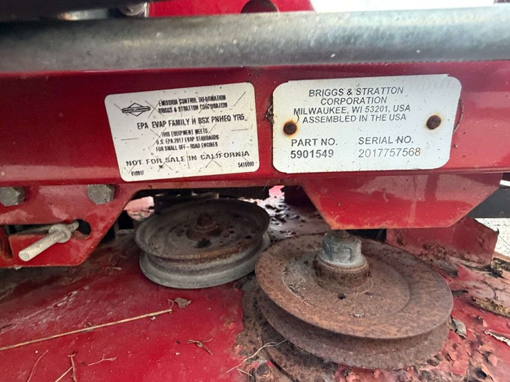 2017-ferris-zero-turn-mower-image-15