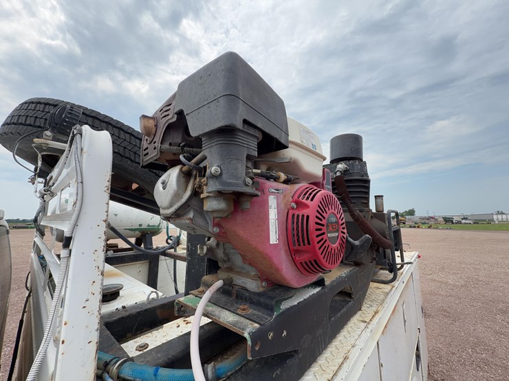 ford-service-truck-image-27