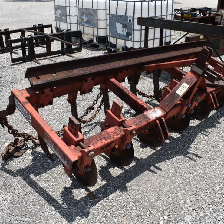 RHINO 6 SHANK PASTURE AERATOR