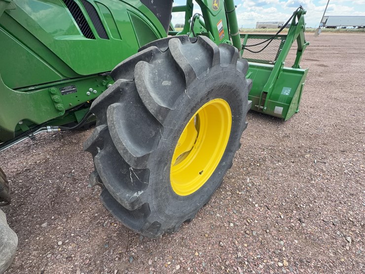 2023-john-deere-6130m-image-24