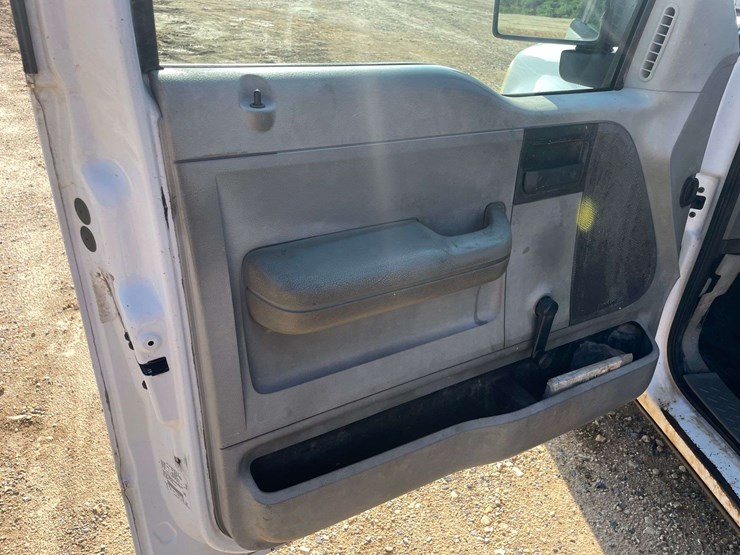 2005-ford-f150-image-9
