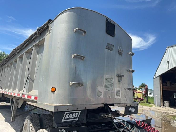1990-39'-east-aluminum-dump-trailer-image-8