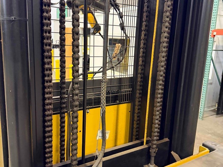yale-os030bfn36te119-order-picker-image-9