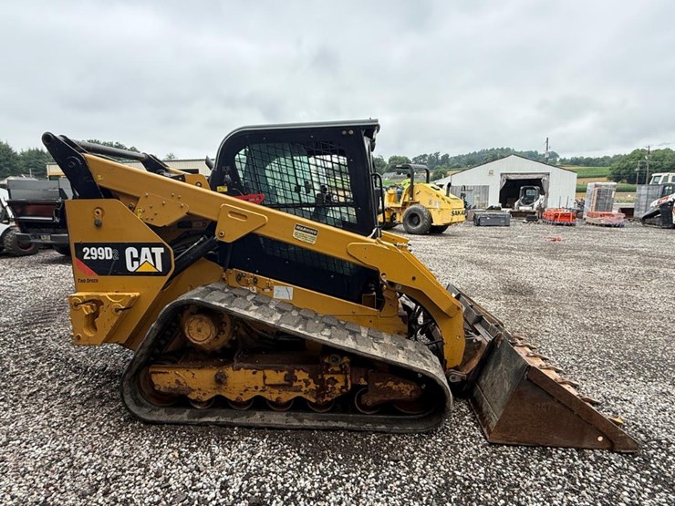2018-caterpillar-299d2-image-5