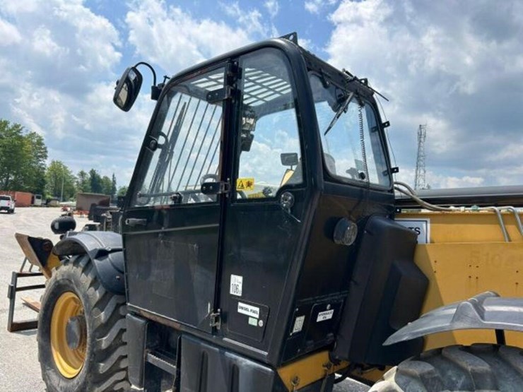 2015-caterpillar-th417c-gc-4wd-telehandler-yc5a125-image-50