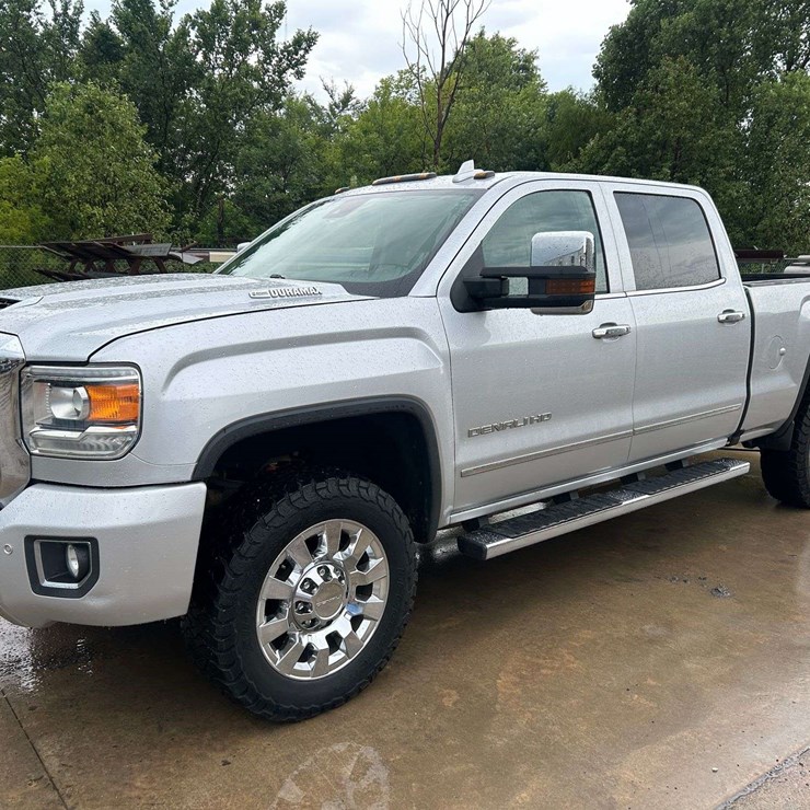 2019 GMC 2500