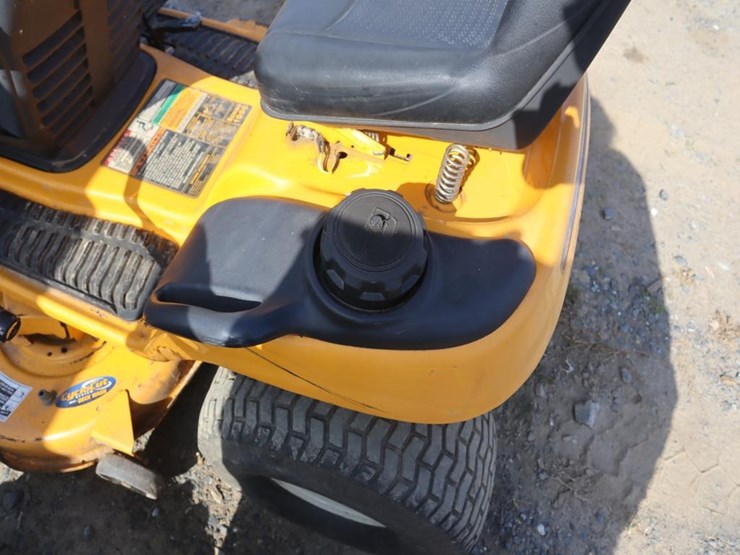 cub-cadet-lt1042-image-18