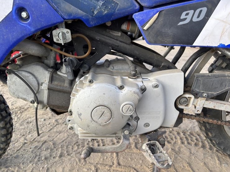 2002-yamaha-dirt-bike-image-16