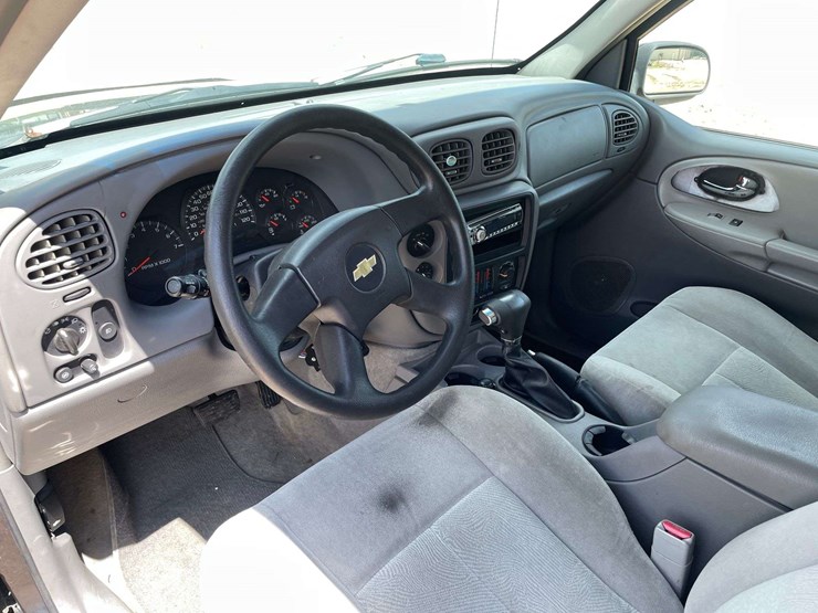 2006-chevrolet-blazer-image-11