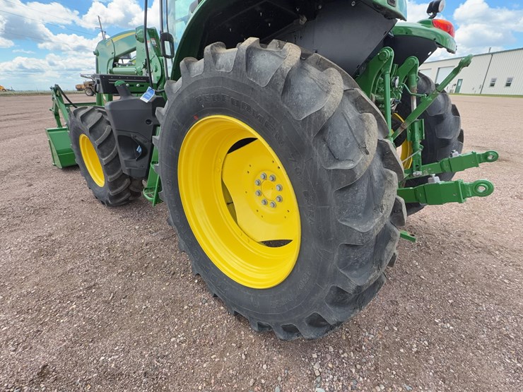 2023-john-deere-6130m-image-22