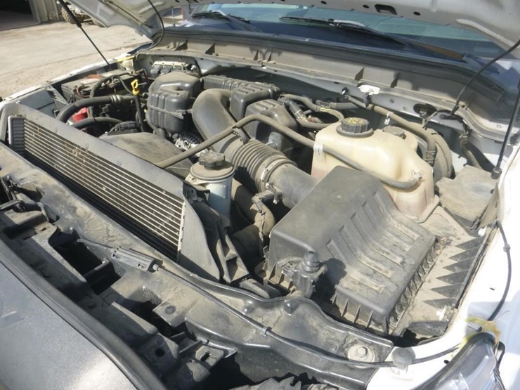 2011-ford-f250-image-13