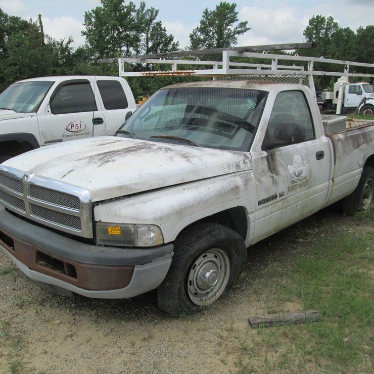 1999 DODGE 2500