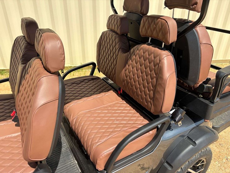 2026-sdlanch-street-legal-6-seater-golf-cart-w/-on-board-charger-image-13