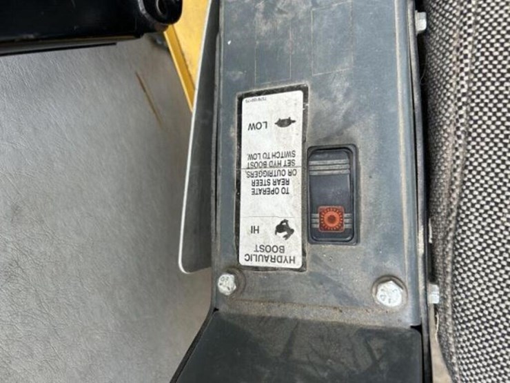 2005-grove-rt530e-image-20