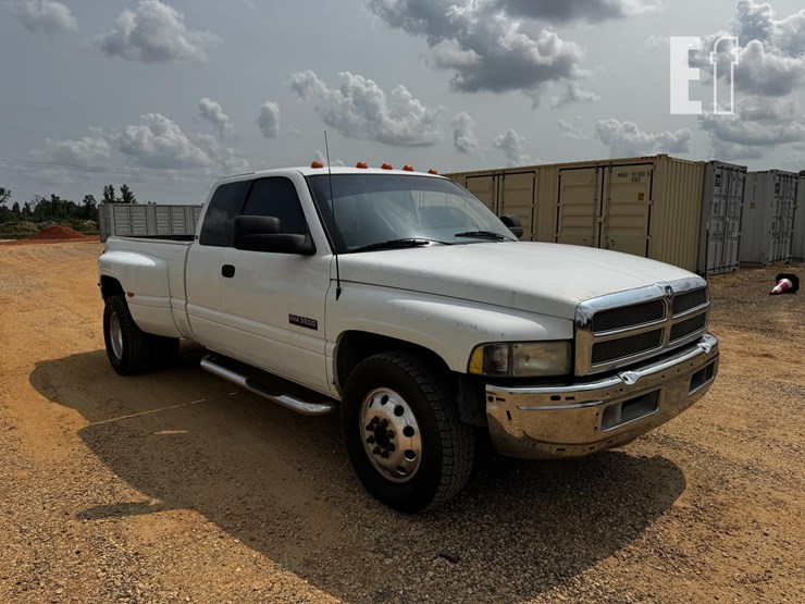 1997-dodge-ram-3500-image-5