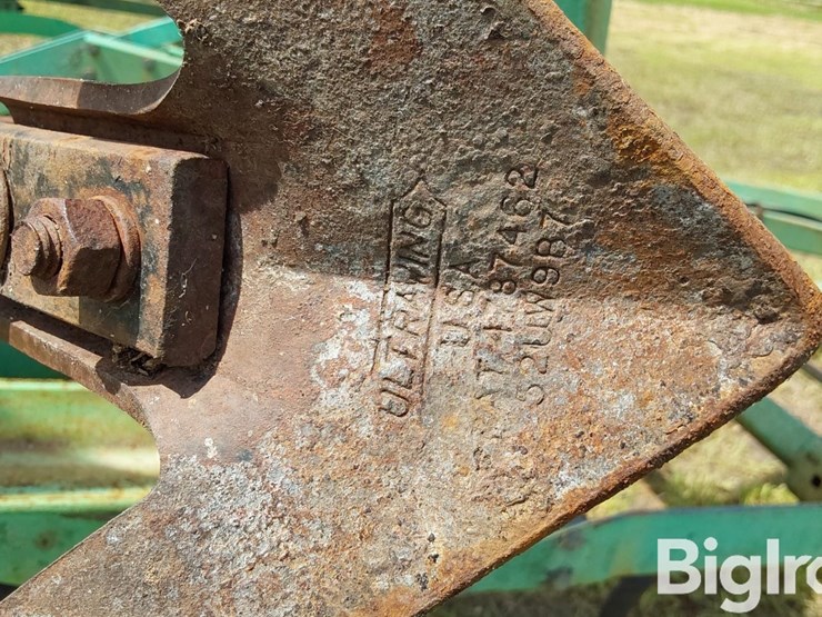 deutz-allis-27'-field-cultivator-image-16