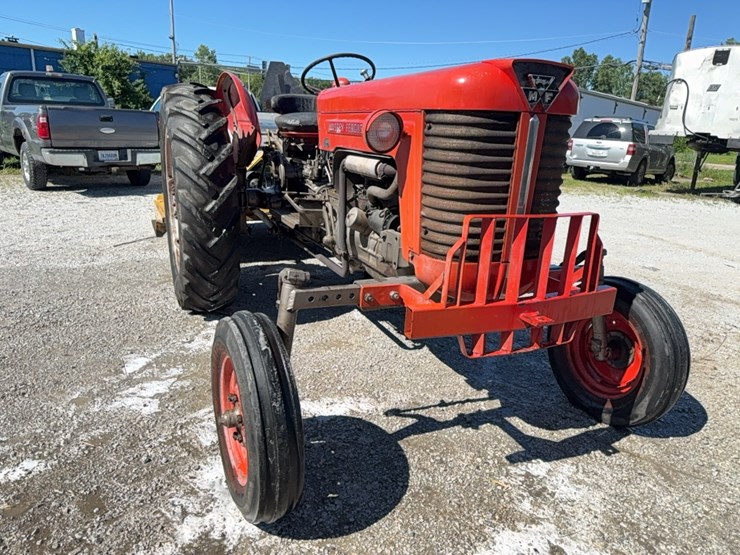 massey-ferguson-65-image-2