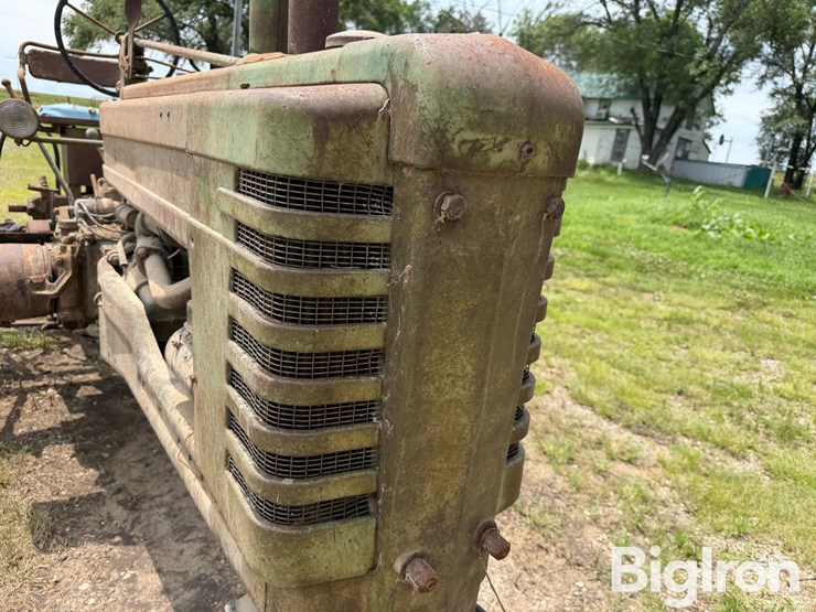 1951-john-deere-b-image-12