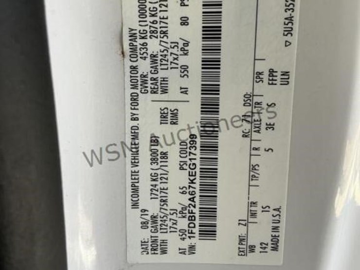 2019-ford-f250-image-15