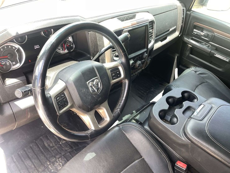 2014-dodge-ram-2500-image-11