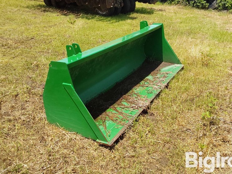 john-deere-8-image-4