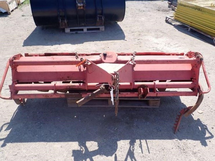82-in.-3-pt-hitch-roto-tiller-image-6