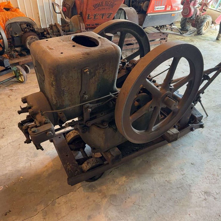 Fairbanks Z 6 HP Engine