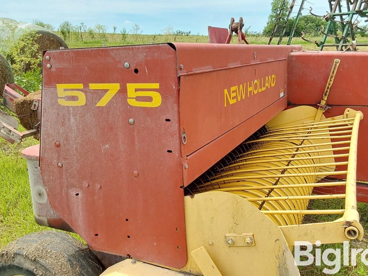 2001-new-holland-575-image-18