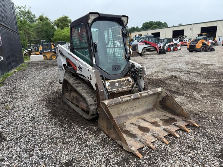 bobcat-t450-image-6