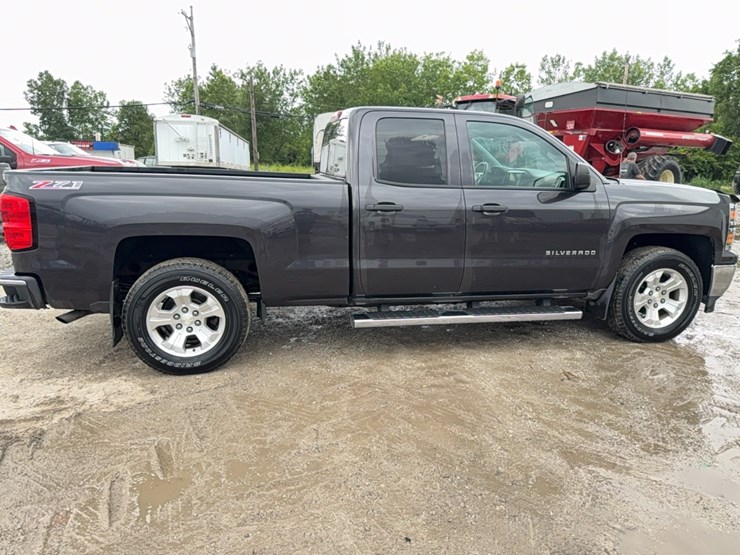 2014-chevrolet-silverado-lt-image-6