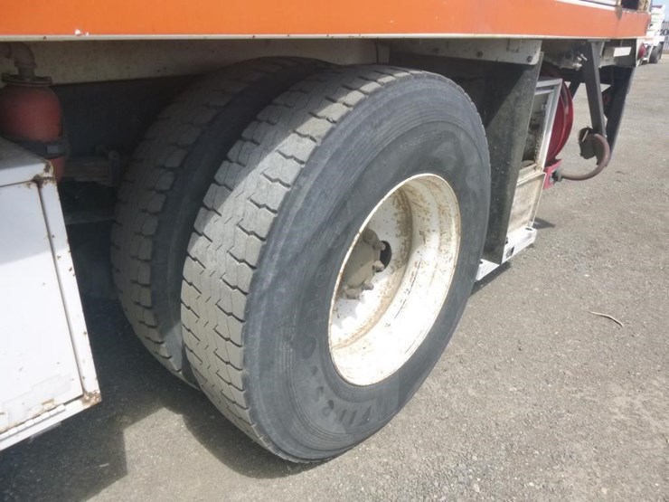 2007-international-durastar-4400-image-56