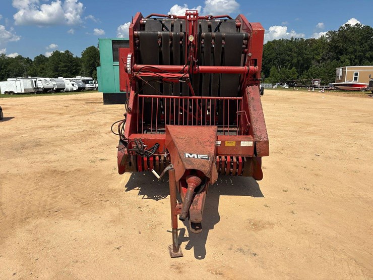 massey-ferguson-1560-image-5