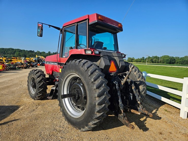 case-ih-7130-image-3
