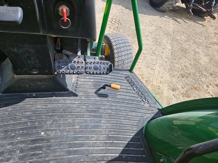 john-deere-5220-image-25