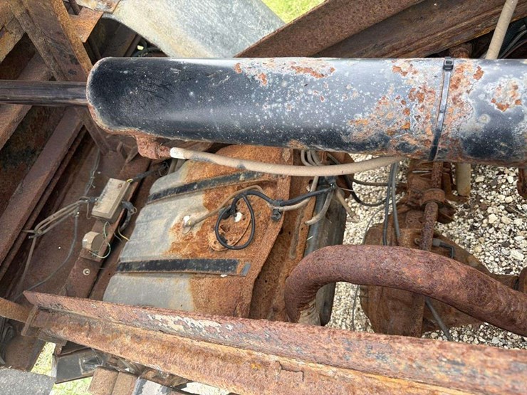 2005-ford-f350-image-9