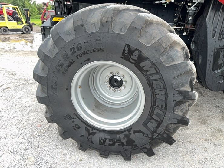 2022-case-ih-8250-image-18