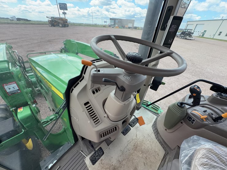 2023-john-deere-6130m-image-37