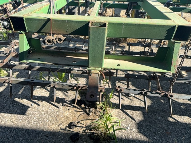 john-deere-724-image-7