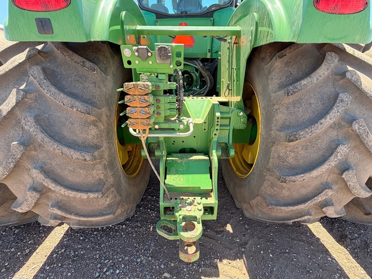 2014-john-deere-9510r-image-9