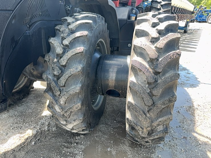 2011-case-ih-magnum-290-image-16