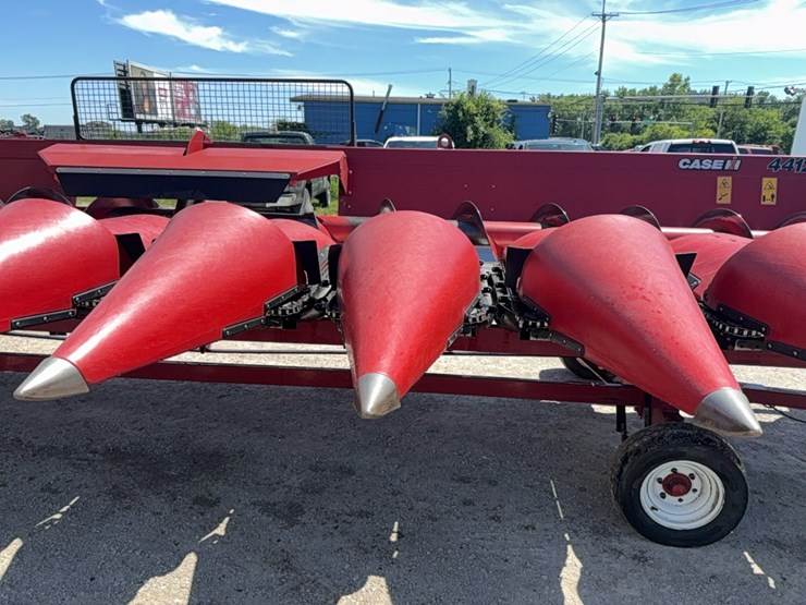 2020-case-ih-4412-image-6