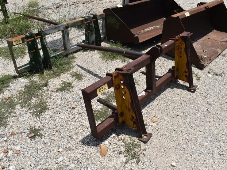 loader-hay-spear-image-1