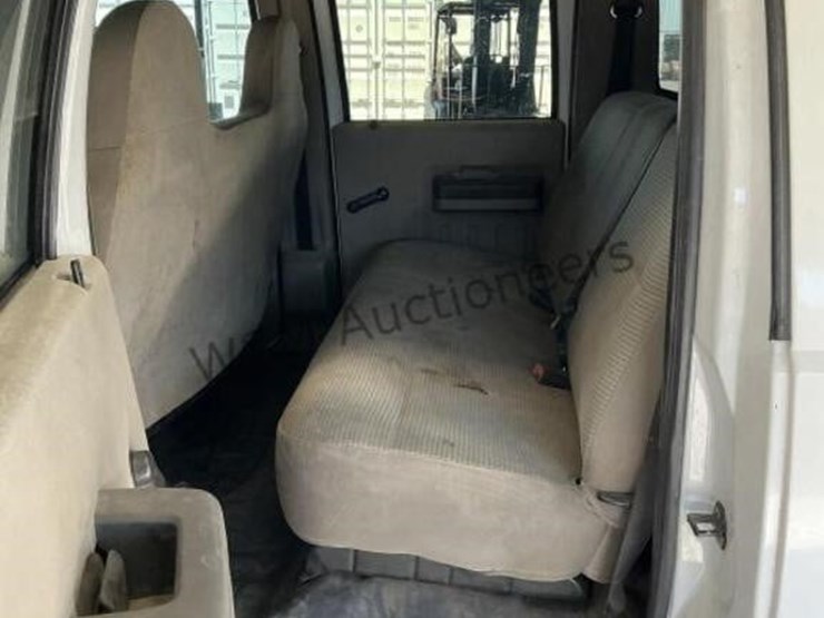 2009-ford-f250-image-26
