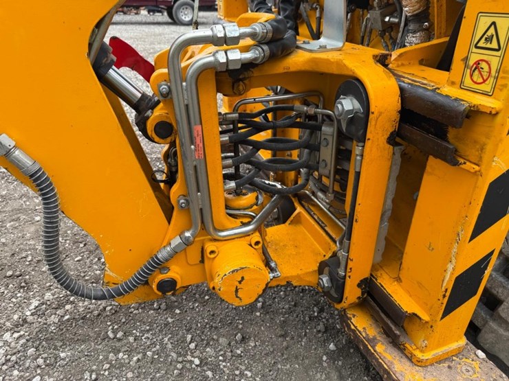 jcb-1cxt-image-17