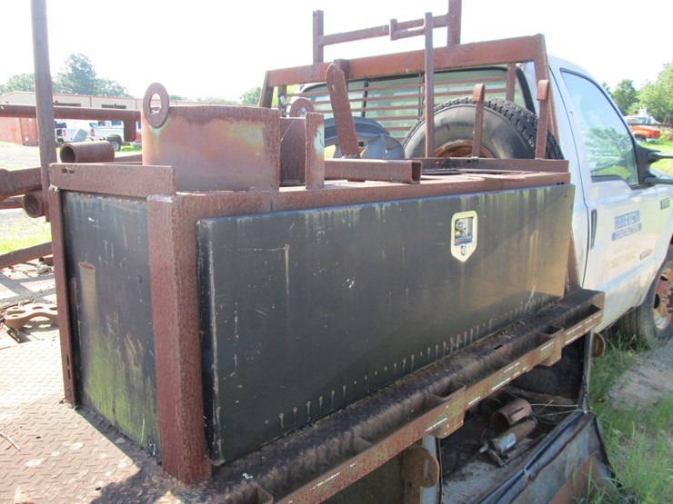 2004-ford-f350-image-8